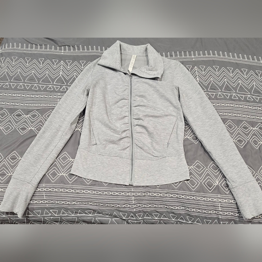 Lululemon Gather Up Jacket In Grey Size 4 - Picture 1 of 9